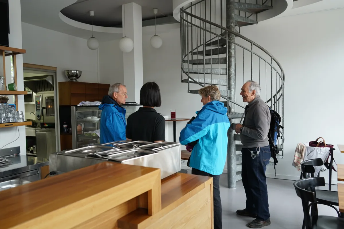 Probekochen im Restaurant Hut: Ein Migrationsprojekt.